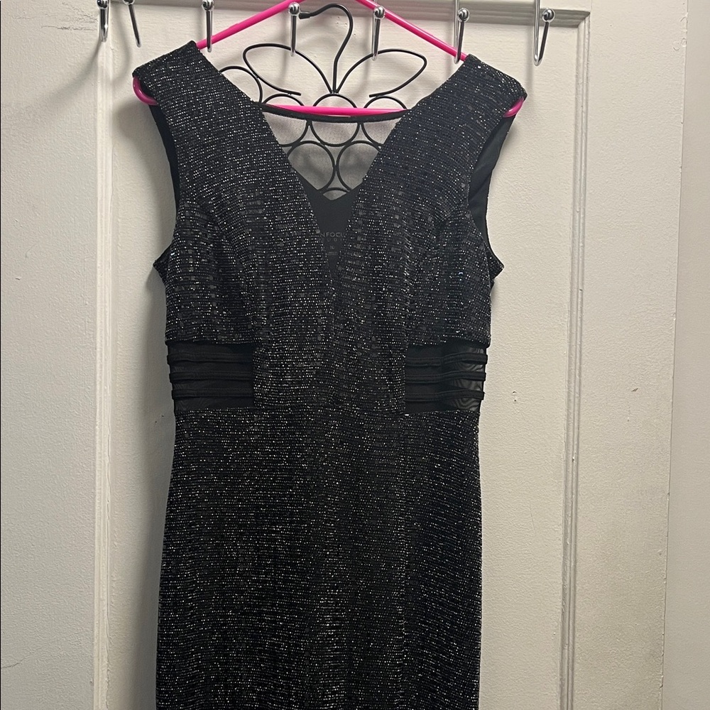 Elegant Black Sleeveless Dress